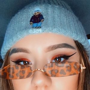 Meet your Posher, Anna hailey